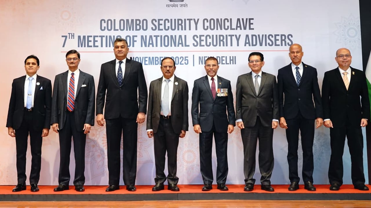 অভ্যন্তরীণ ইস্যুতে কোনো দেশের হস্তক্ষেপ চায় না বাংলাদেশ