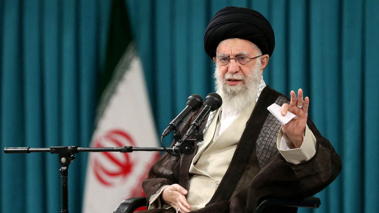 খামেনি নেই, ইঙ্গিত দিয়ে ইরানিদের বিক্ষোভ শুরুর আহ্বান নেতানিয়াহুর