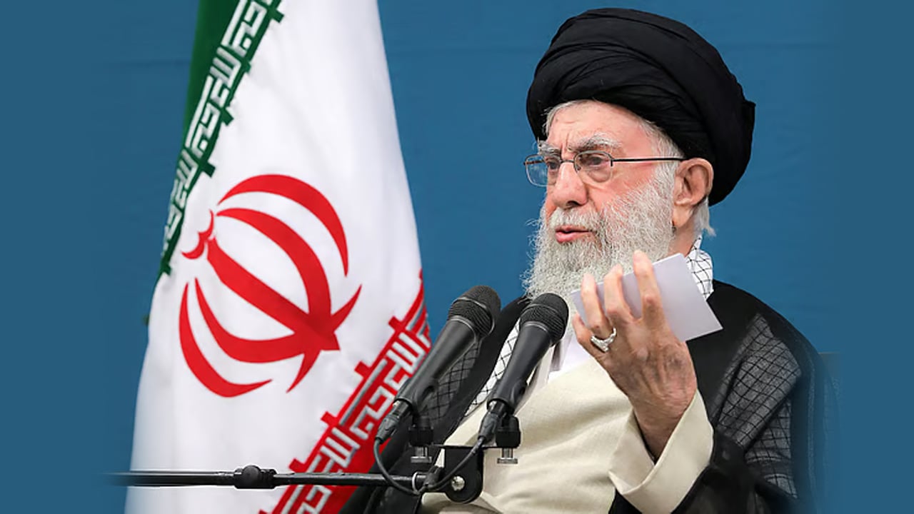 শেষ নিশ্বাস ত্যাগের আগমুহূর্তে কী করছিলেন খামেনি