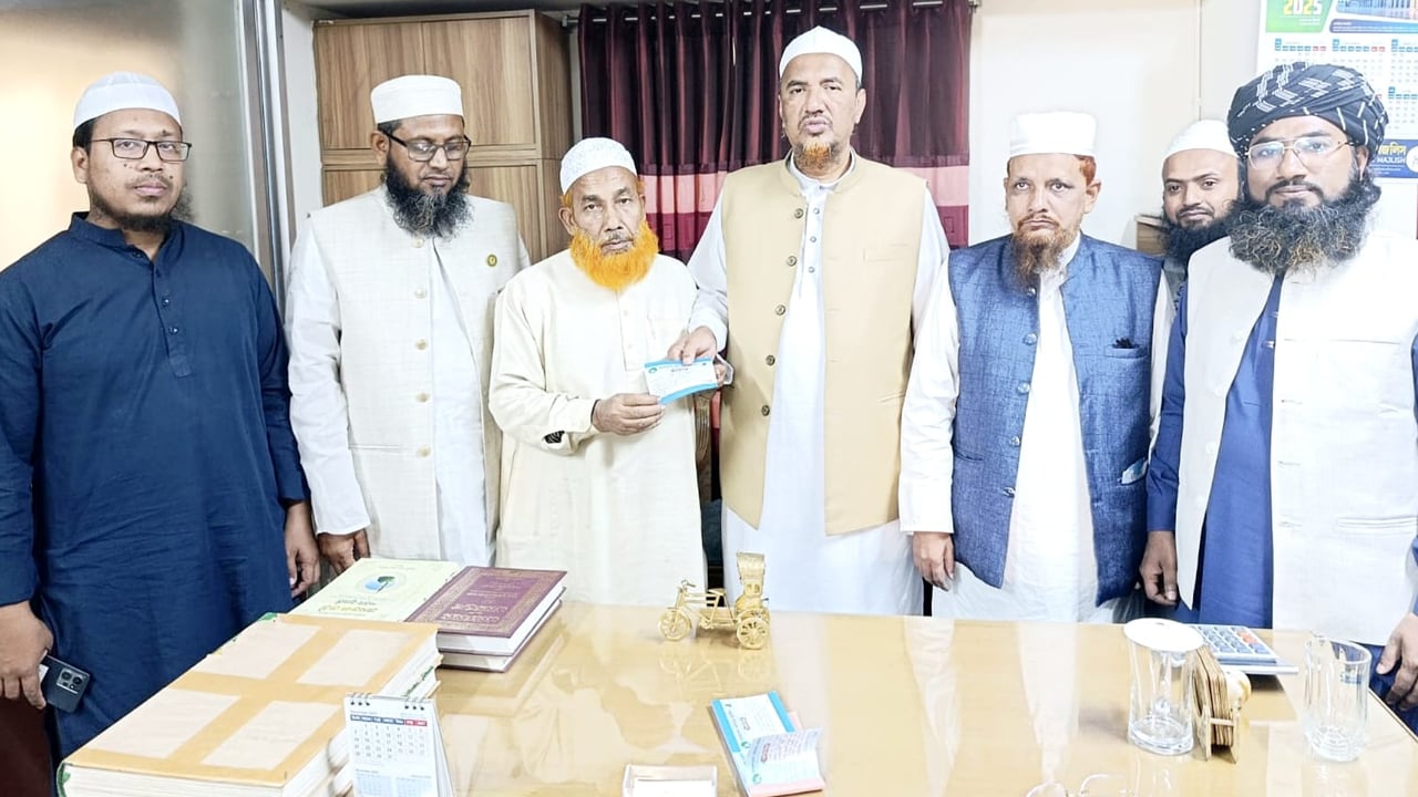 বাংলাদেশ খেলাফত মজলিসে যোগ দিলেন সাবেক এমপি হুমায়ুন