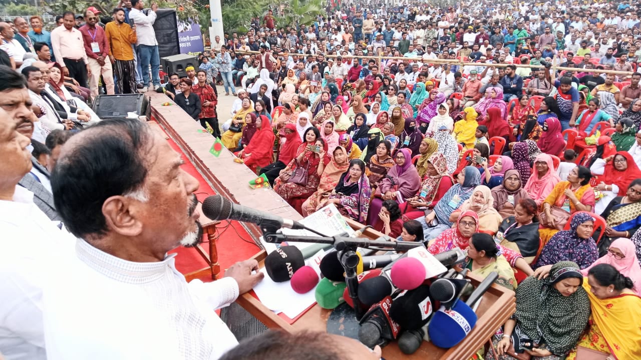 হাসিনা পালিয়ে যাওয়ায় অর্ধেক সংস্কার হয়ে গেছে: মেজর হাফিজ