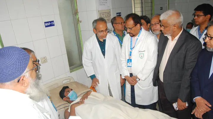 বিএমইউতে দেশে প্রথমবারের মতো ‘ইমোশনাল ডোনার’ কিডনি প্রতিস্থাপন