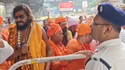 কলকাতায় ত্রিশূল হাতে বাংলাদেশ ডেপুটি হাইকমিশন ঘেরাওয়ের চেষ্টা, উত্তেজনা