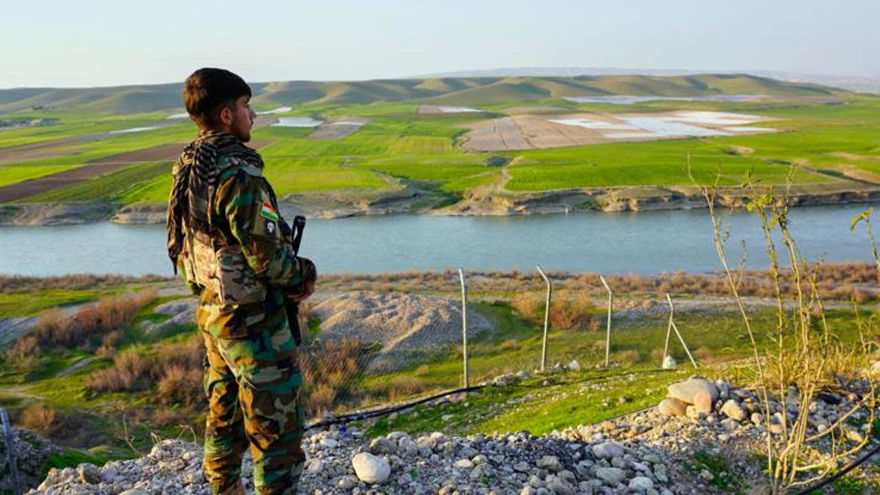 ইরানে তাৎক্ষণিক হামলার পরিকল্পনা নেই, তবে স্থল অভিযান হলে যোগ দেবে কুর্দি বিদ্রোহীরা