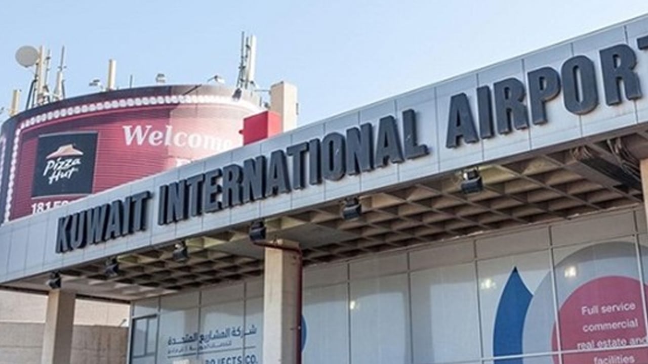 কুয়েতের প্রধান বিমানবন্দরে ড্রোন হামলা: জ্বালানি ট্যাংক ও ভবনে আগুন