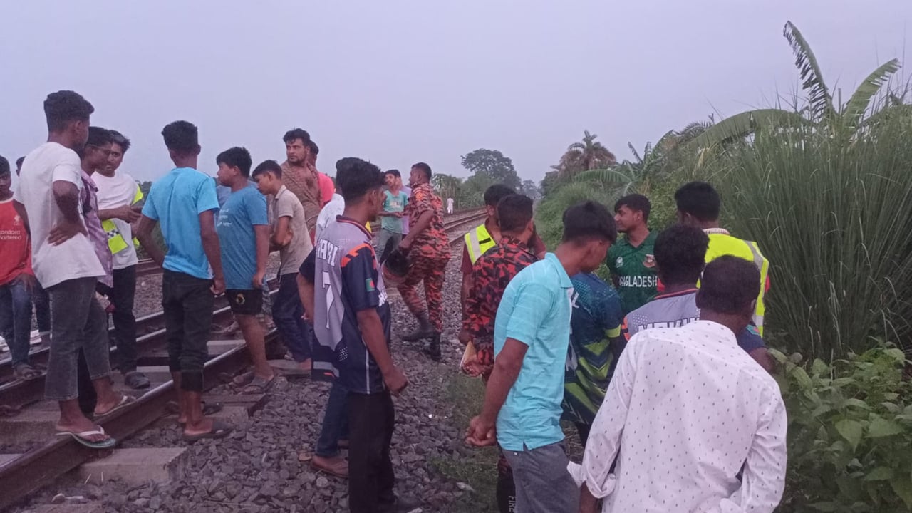 লালপুরে রেললাইনের পাশ থেকে লাশ উদ্ধার
