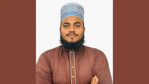 ‘ভিপি নুরের নির্দেশ ৫ লাখ টাকা’—অডিও ভাইরাল, যুব অধিকার পরিষদের নেতা গ্রেপ্তার