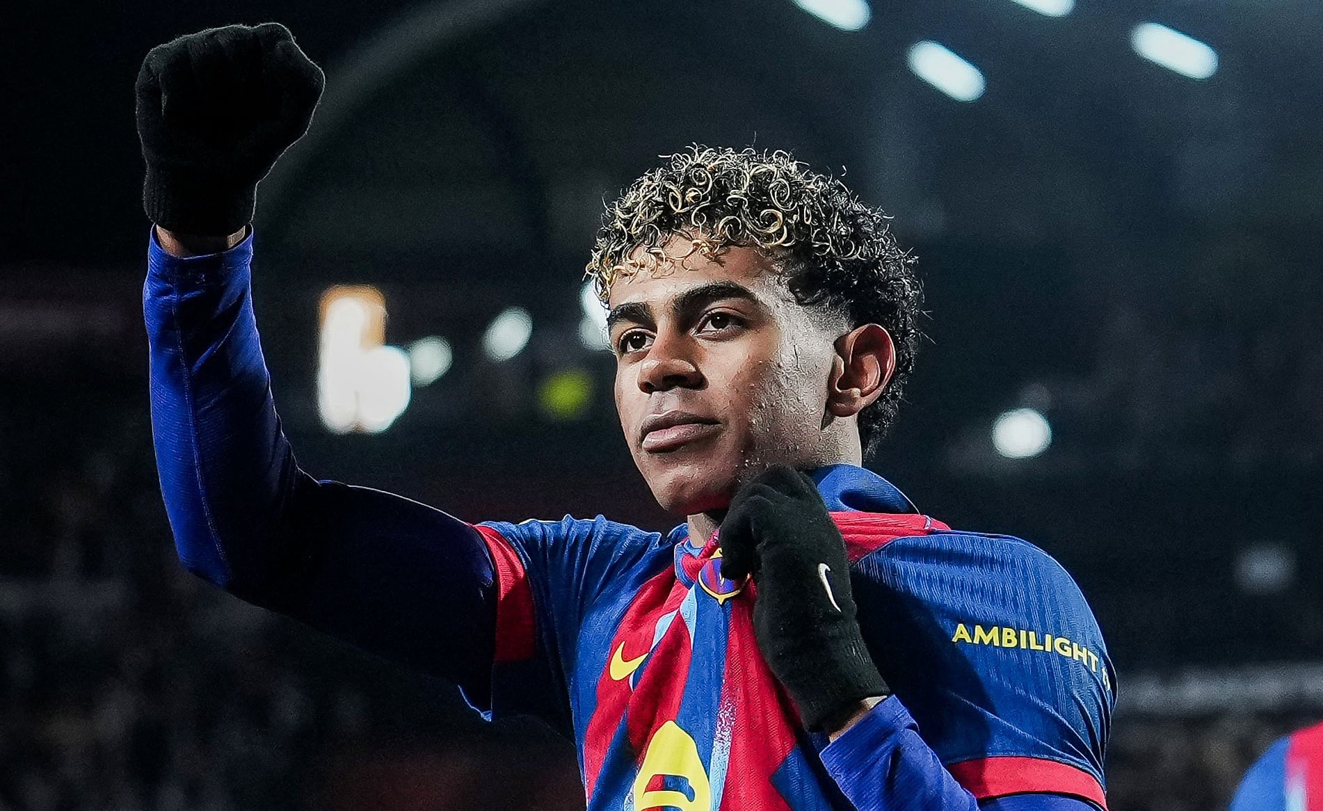 সেমিতে ওঠা বার্সার চোখ ফাইনালে