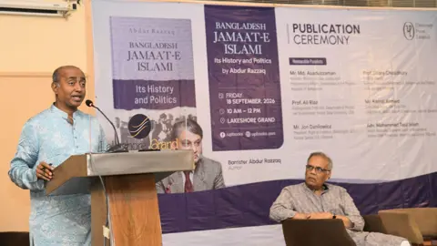 গণতন্ত্রে সমালোচনা শোনার ও অন্যের মত গ্রহণের মানসিকতা থাকতে হবে: আইনমন্ত্রী
