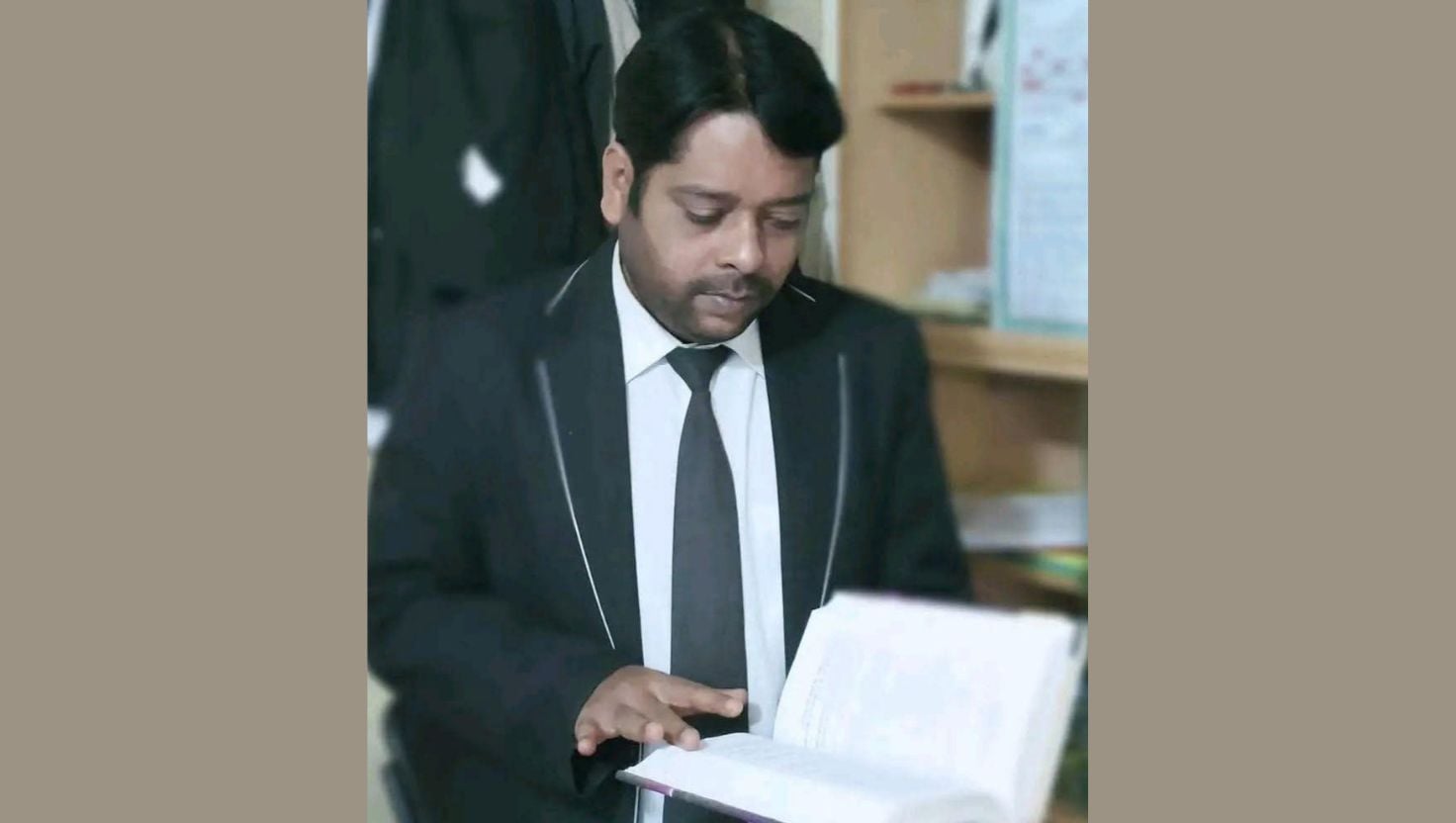 বাগেরহাটে ছুরিকাঘাতে আইনজীবী নিহত