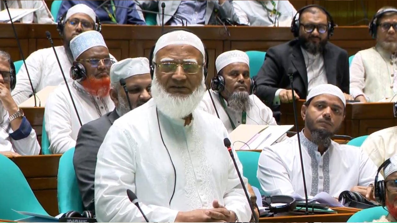 ইসলামী ব্যাংক ক্ষতিগ্রস্ত হলে অর্থনীতি মাটির সঙ্গে মিশে যাবে: বিরোধীদলীয় নেতা