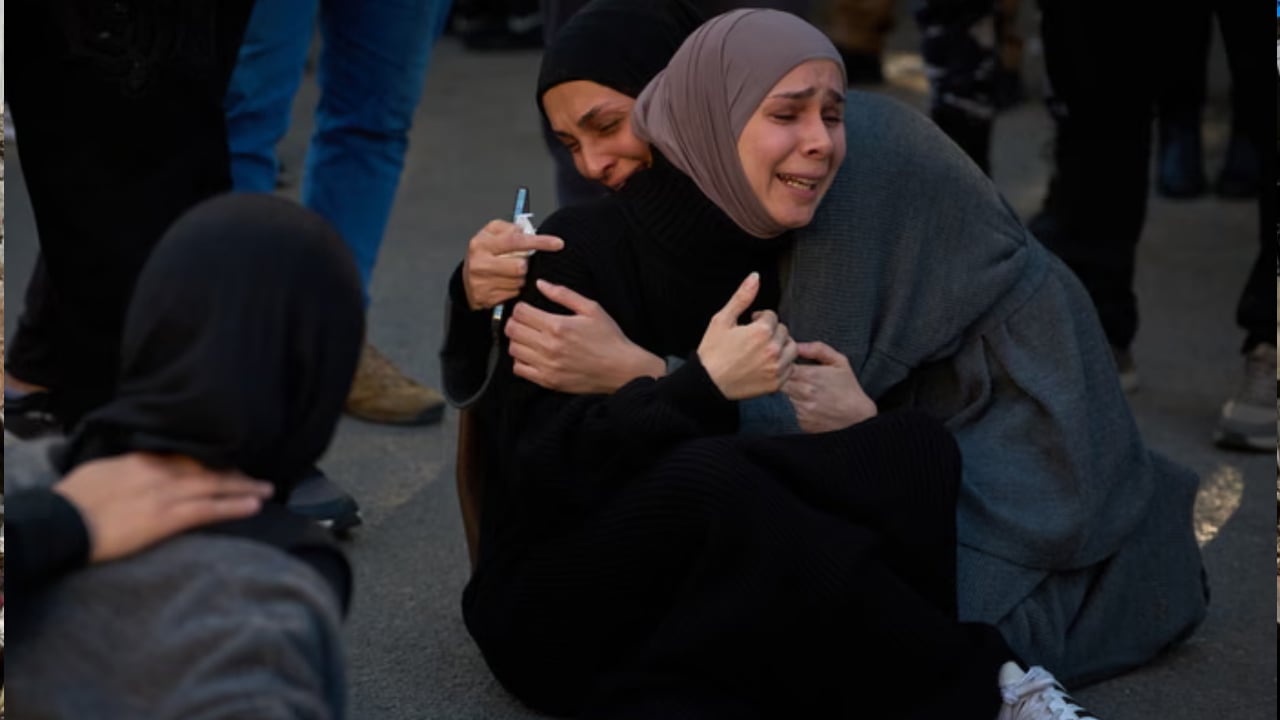 লেবাননে ইসরাইলি হামলায় নিহত ৯