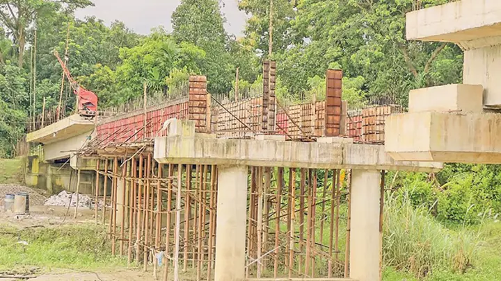 মেয়াদ বাড়ানোর পরও শেষ হয়নি টংকাবতী সেতু