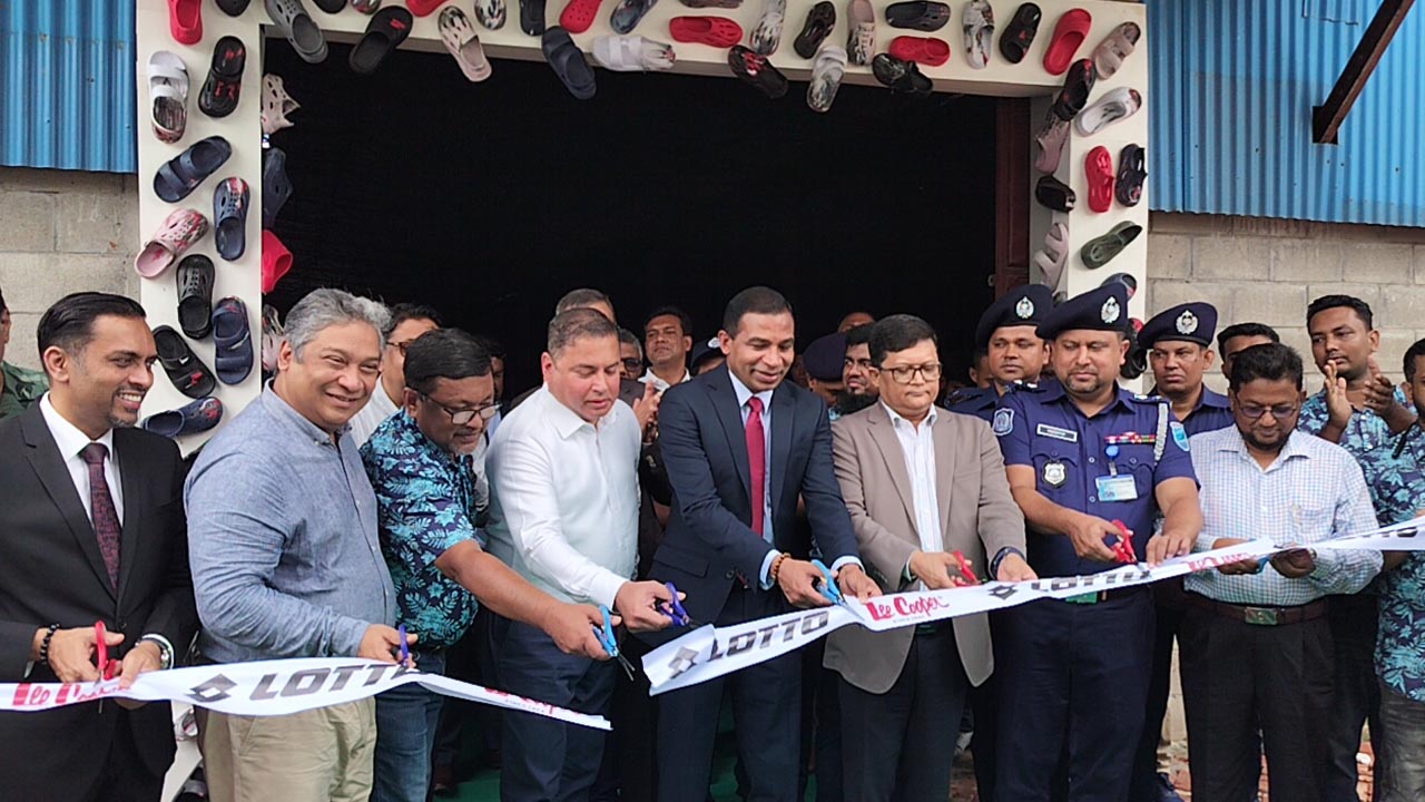 এক্সপ্রেস লেদার প্রোডাক্টসের অত্যাধুনিক কারখানা উদ্বোধন