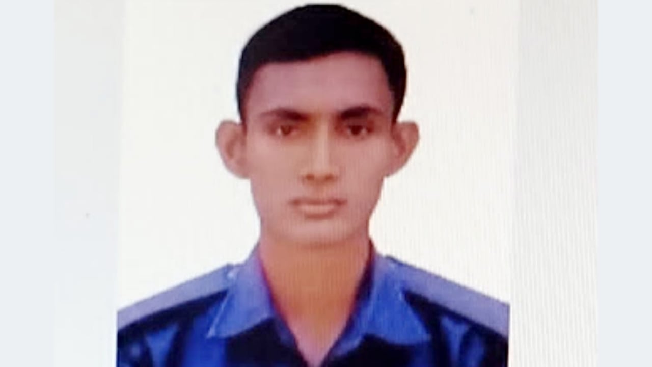 মাগুরায় মোটরসাইকেল-ট্রাক সংঘর্ষে পুলিশ সদস্য নিহত