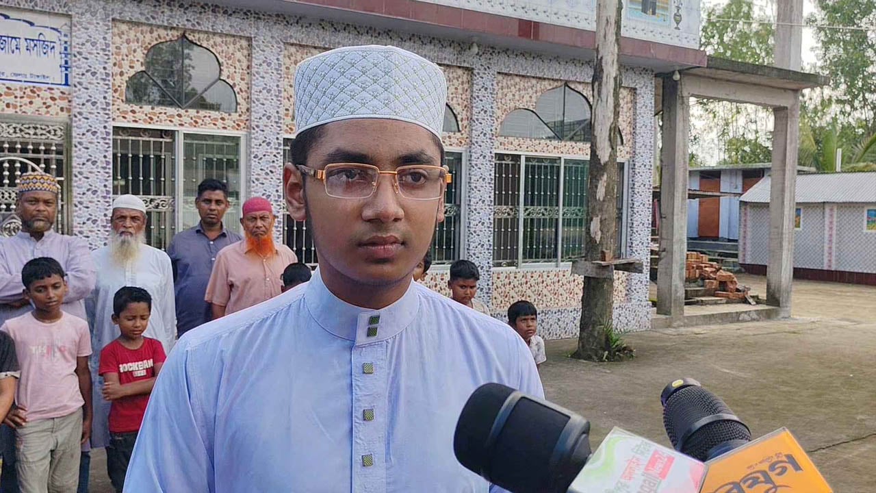 এক মিনিটে বিশ্বের সব দেশ, ২৩ সেকেন্ডে ৬৪ জেলার নাম বলতে পারেন ইসমাইল