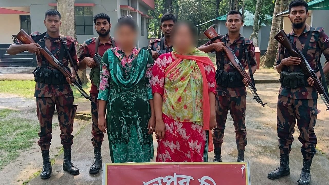 বাংলাদেশে অনুপ্রবেশচেষ্টা, ঝিনাইদহ সীমান্তে আটক ২