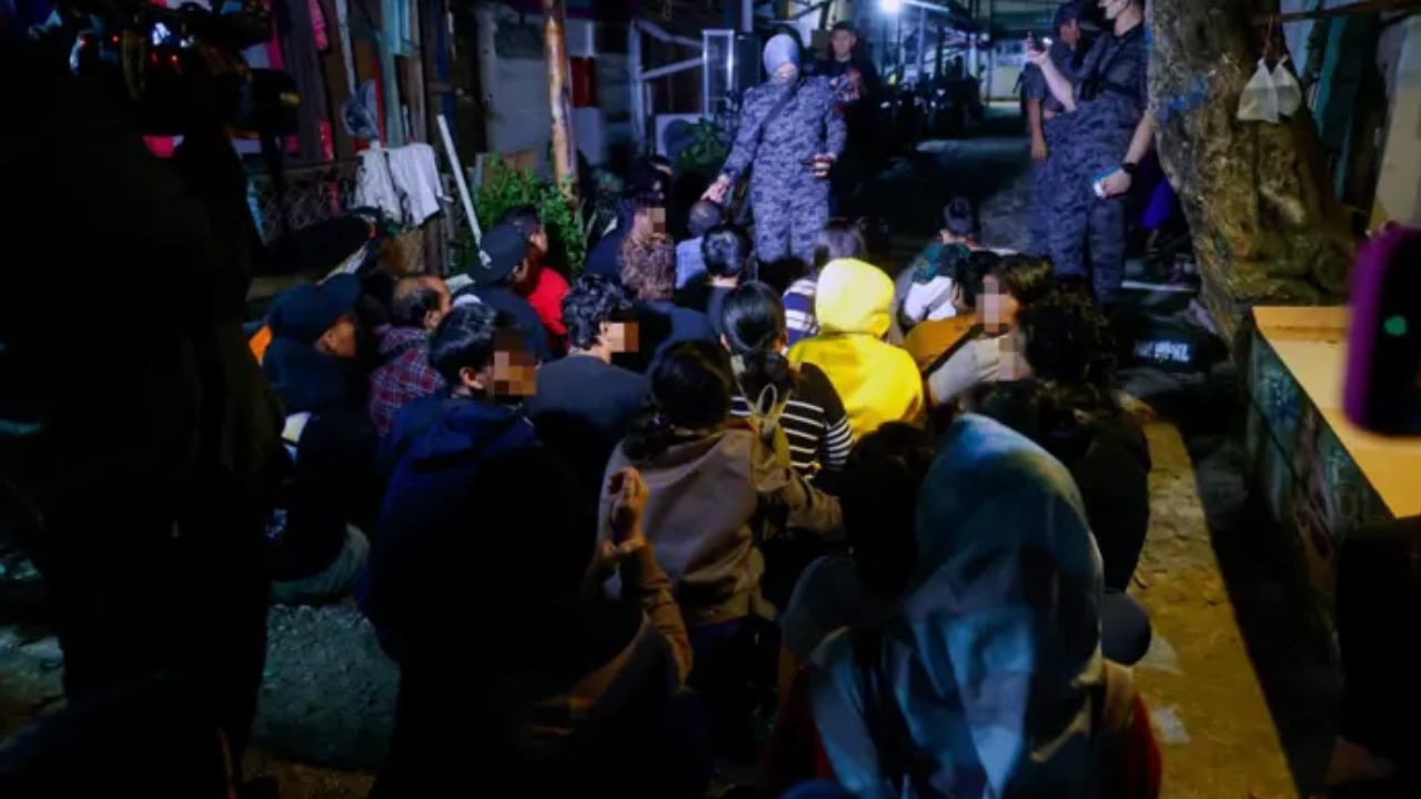 মালয়েশিয়ায় বাংলাদেশিসহ ১৫০ অবৈধ অভিবাসী আটক