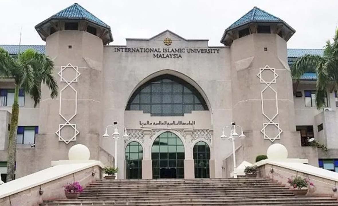 কম খরচে মালয়েশিয়ায় উচ্চশিক্ষা