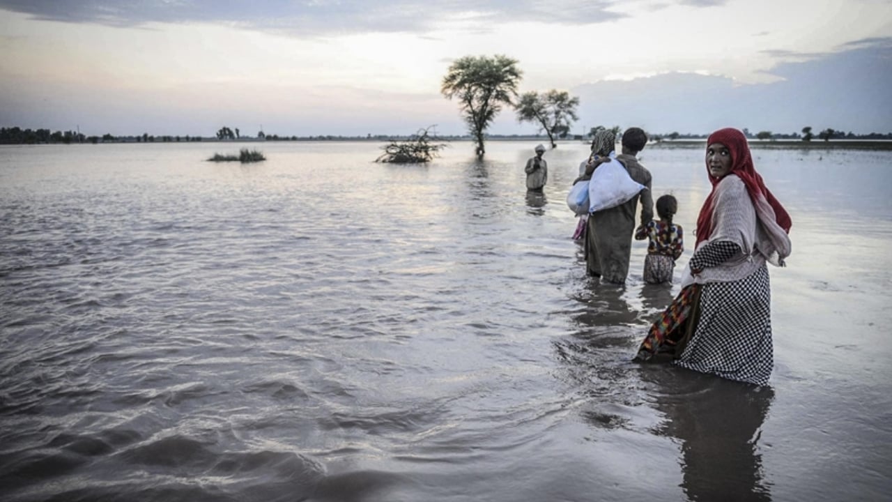 মালয়েশিয়ায় বন্যা আক্রান্ত হাজার হাজার মানুষ