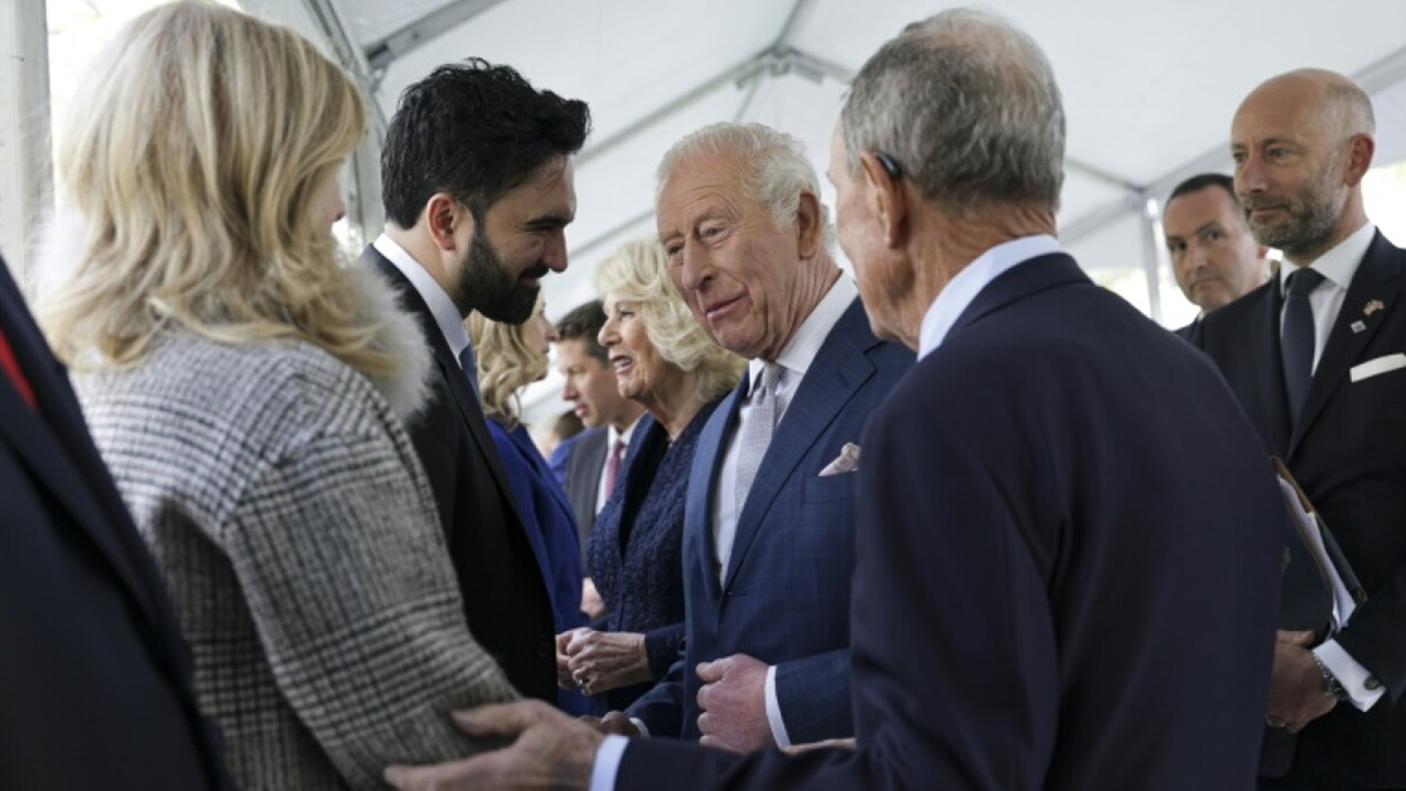 ‘অমূল্য কোহিনূর হীরাটি ভারতকে ফিরিয়ে দিন’