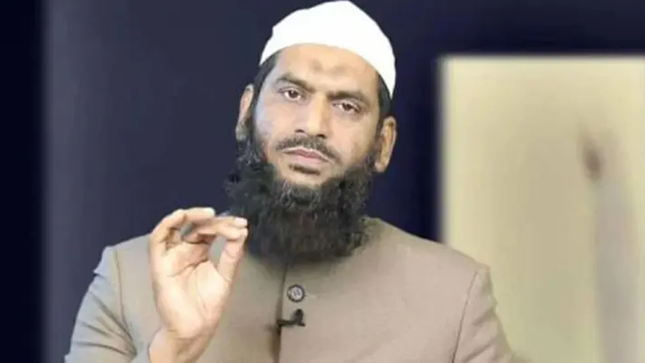 ভোটের সময় মাওলানা মামুনুল হকের ওপর হামলার চেষ্টার অভিযোগ