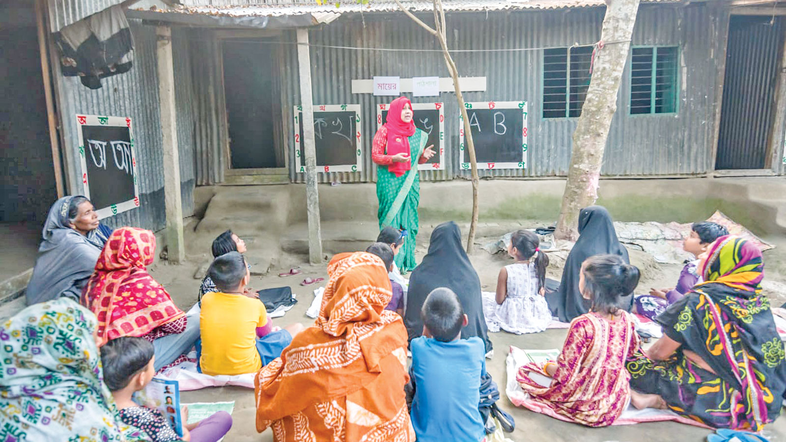 শারমিনের ‘মায়ের পাঠশালা’