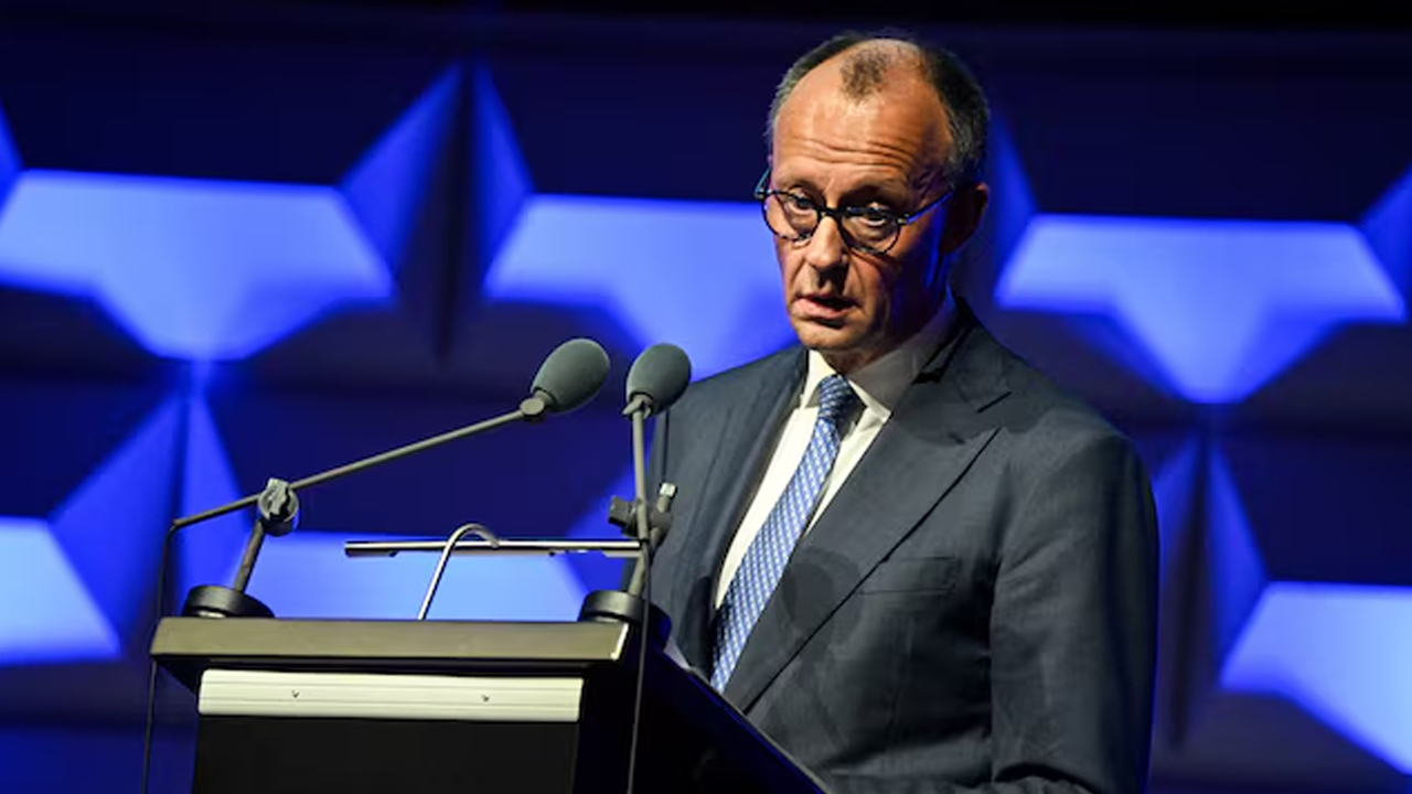 রাশিয়ার তেলের ওপর মার্কিন নিষেধাজ্ঞা শিথিল করা ভুল: জার্মানি