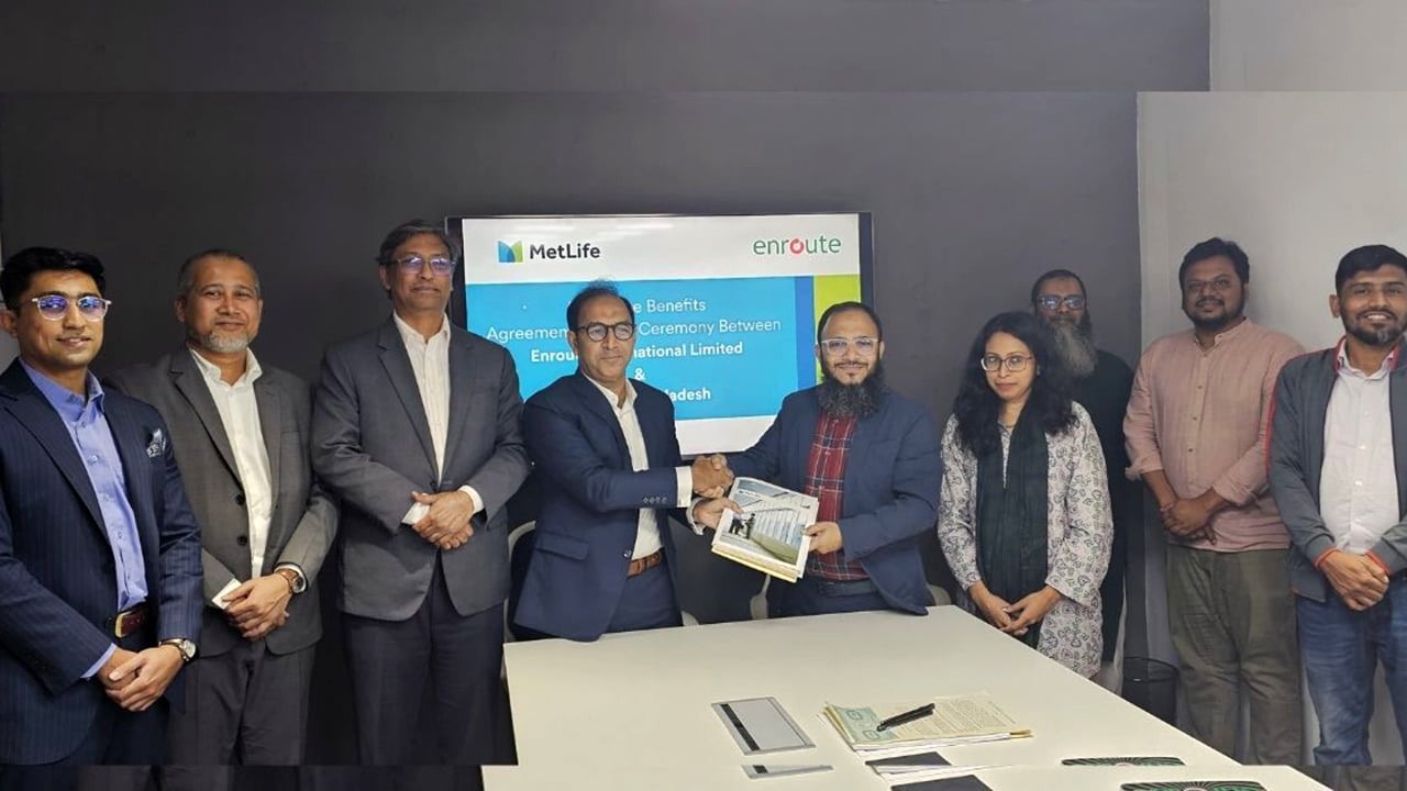মেটলাইফ বাংলাদেশের সঙ্গে এনরুট ইন্টারন্যাশনালের চুক্তি