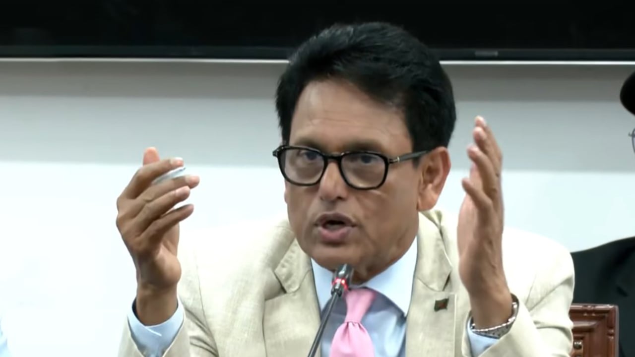 ম্যানেজিং কমিটির শিক্ষাগত যোগ্যতা নিয়ে চূড়ান্ত সিদ্ধান্ত জানালেন শিক্ষামন্ত্রী