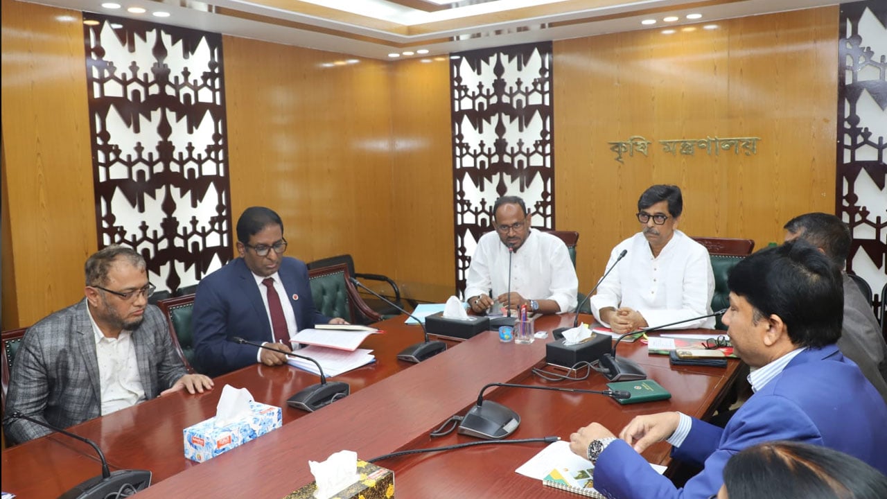 এক বছরের মধ্যে ইন্ড্রাস্টিয়াল স্কেলে কৃষি পণ্য রপ্তানি করা হবে: কৃষি মন্ত্রী