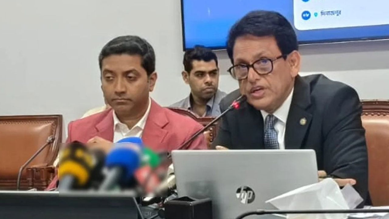 শিক্ষার্থীদের রাতে ঘোরাঘুরি নিয়ে যা বললেন শিক্ষামন্ত্রী