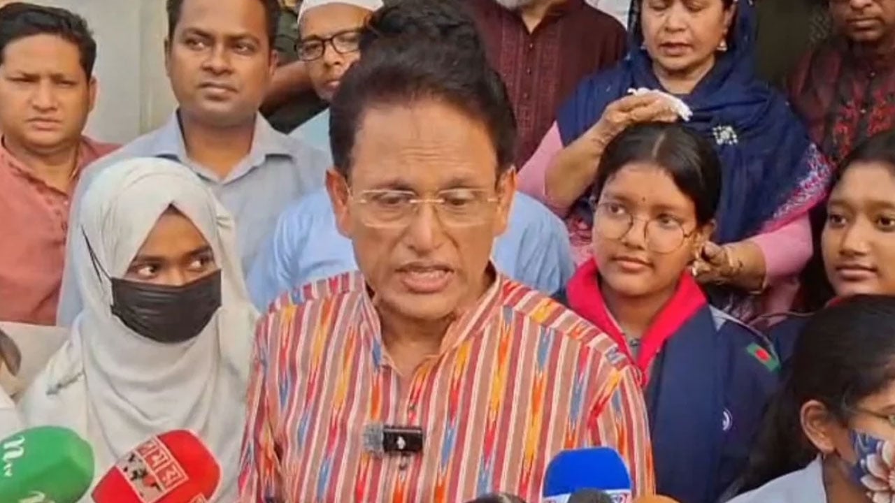 শিক্ষার্থীদের রাস্তায় দাঁড় করিয়ে অতিথিকে শুভেচ্ছা জানানো সম্পূর্ণ নিষিদ্ধ