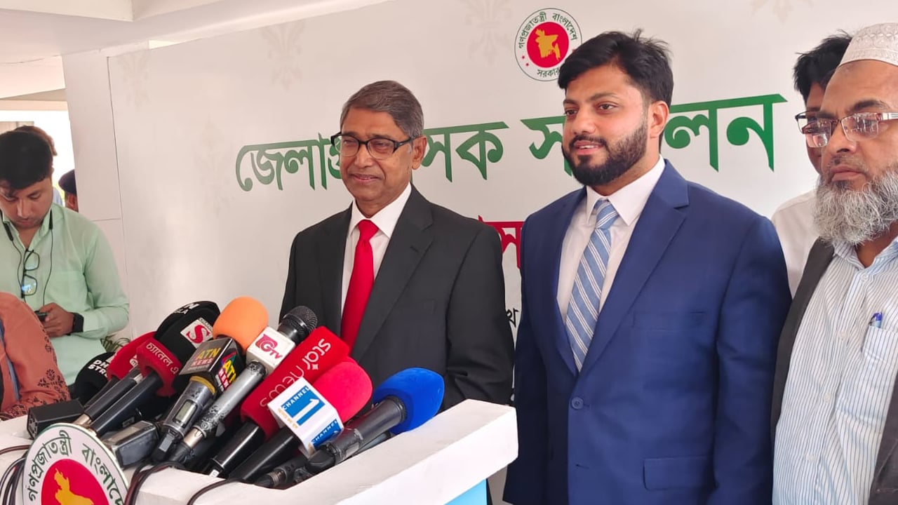 মুক্তিযুদ্ধের সুফল জনগণের কাছে পৌঁছে দিতে কাজ করছি: মন্ত্রী