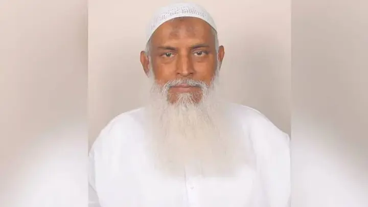 রিয়াদে বিমানবন্দরে নিহত ওমরাহযাত্রী নাসরুল্লাহর পরিবারের দায়িত্ব নিলেন ধর্মমন্ত্রী