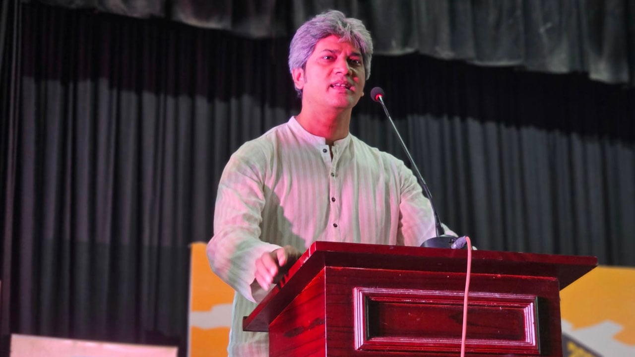 ঢাকা কলেজের অবকাঠামো উন্নয়নে মাস্টারপ্ল্যানের ওপর গুরুত্বারোপ প্রতিমন্ত্রীর