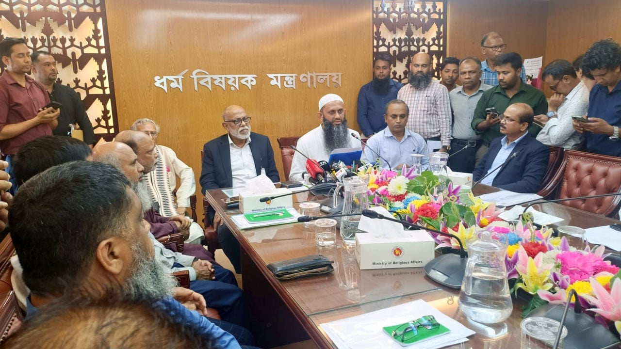 ‘সব ধর্ম ও মতের মানুষের কথা বলার অধিকার নিশ্চিত করতে চেষ্টা থাকবে’