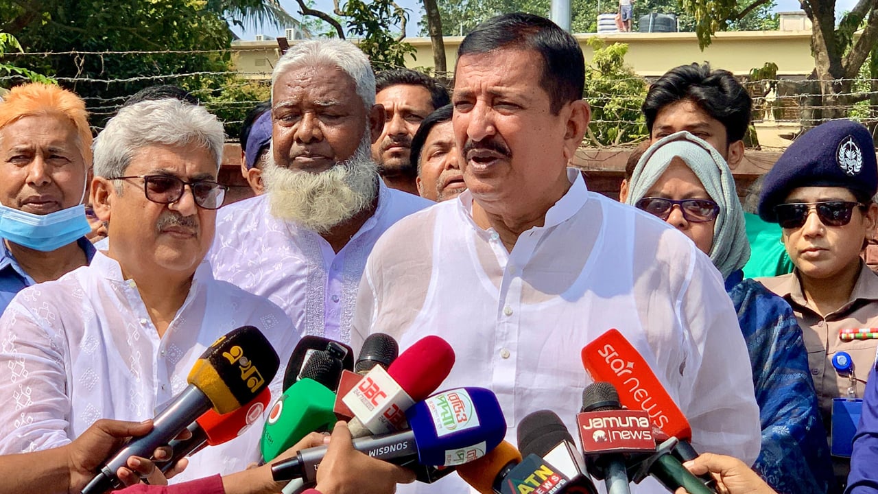 প্রতি শনিবার সারাদেশে পরিচ্ছন্নতা কার্যক্রম চলবে: ভূমিমন্ত্রী মিনু