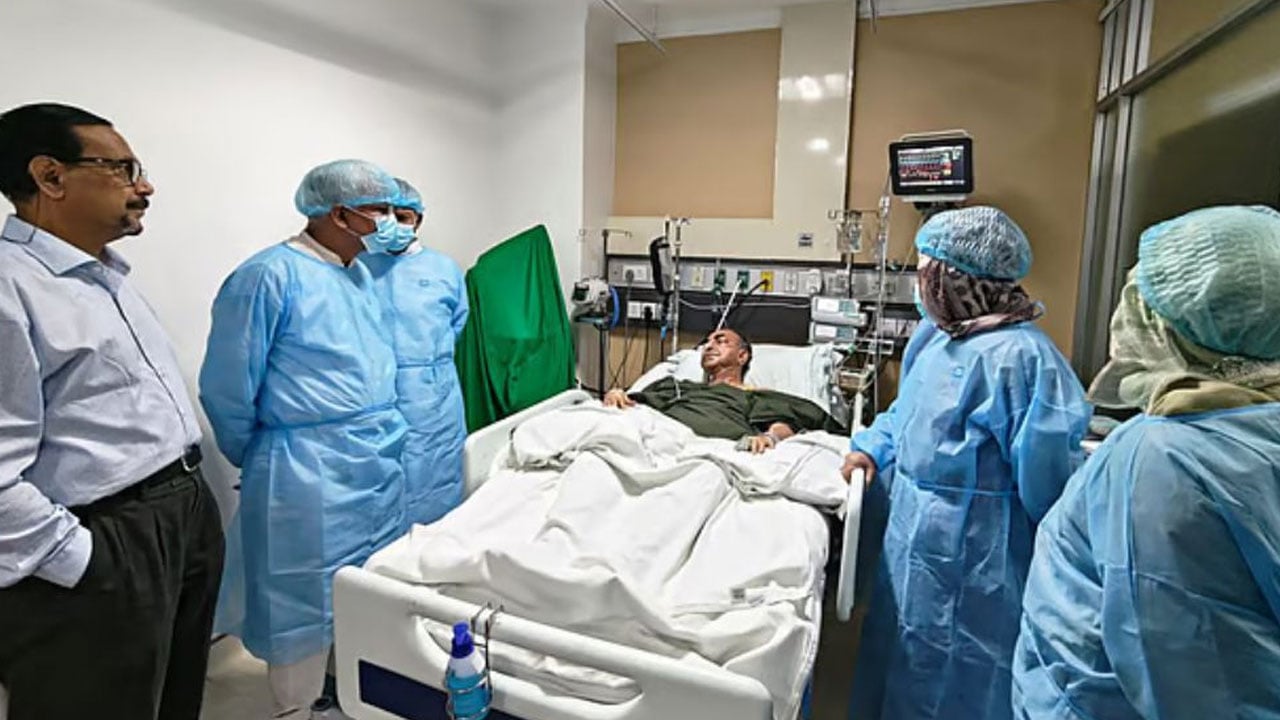 অপারেশন থিয়েটারে মির্জা আব্বাস, মস্তিষ্কে অস্ত্রোপচারের সিদ্ধান্ত