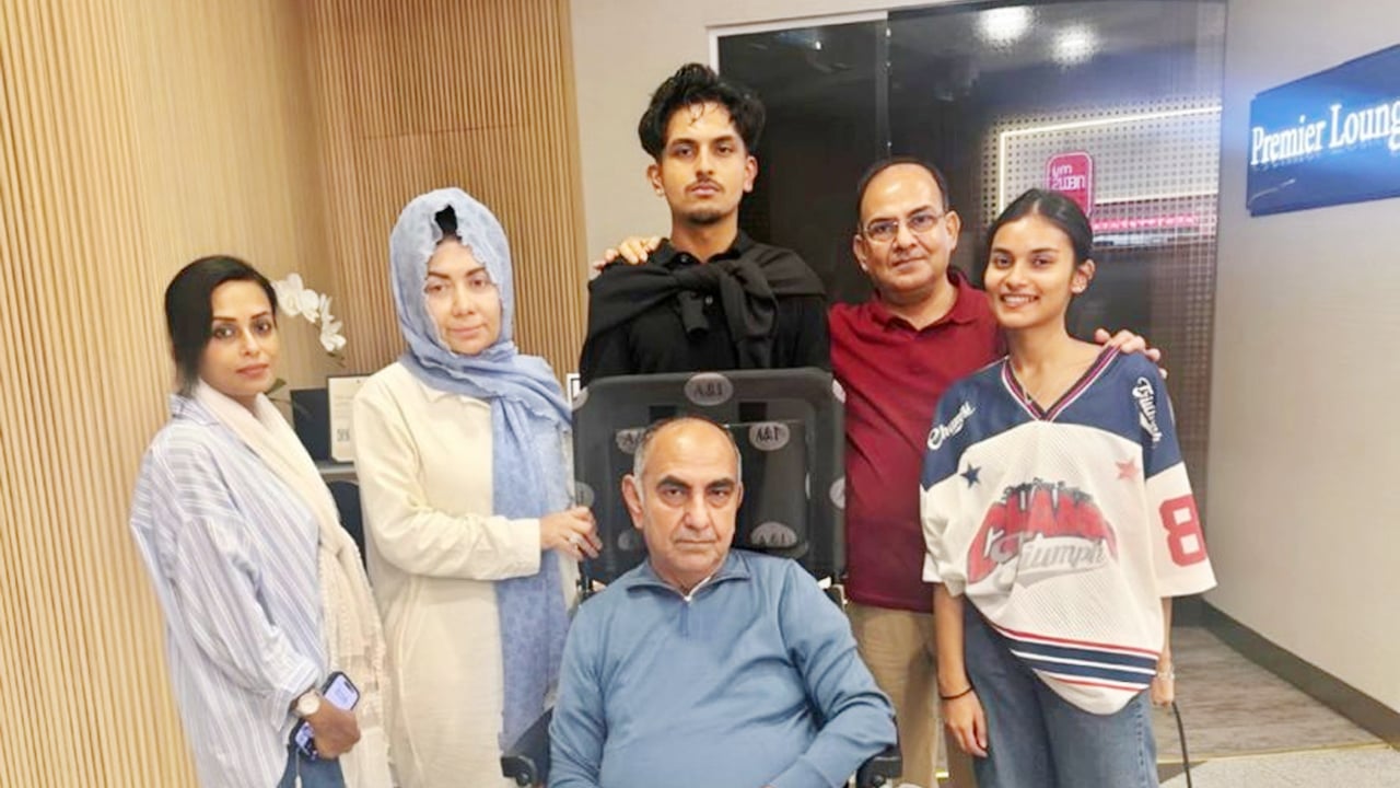 মির্জা আব্বাস দেশে ফিরছেন বুধবার