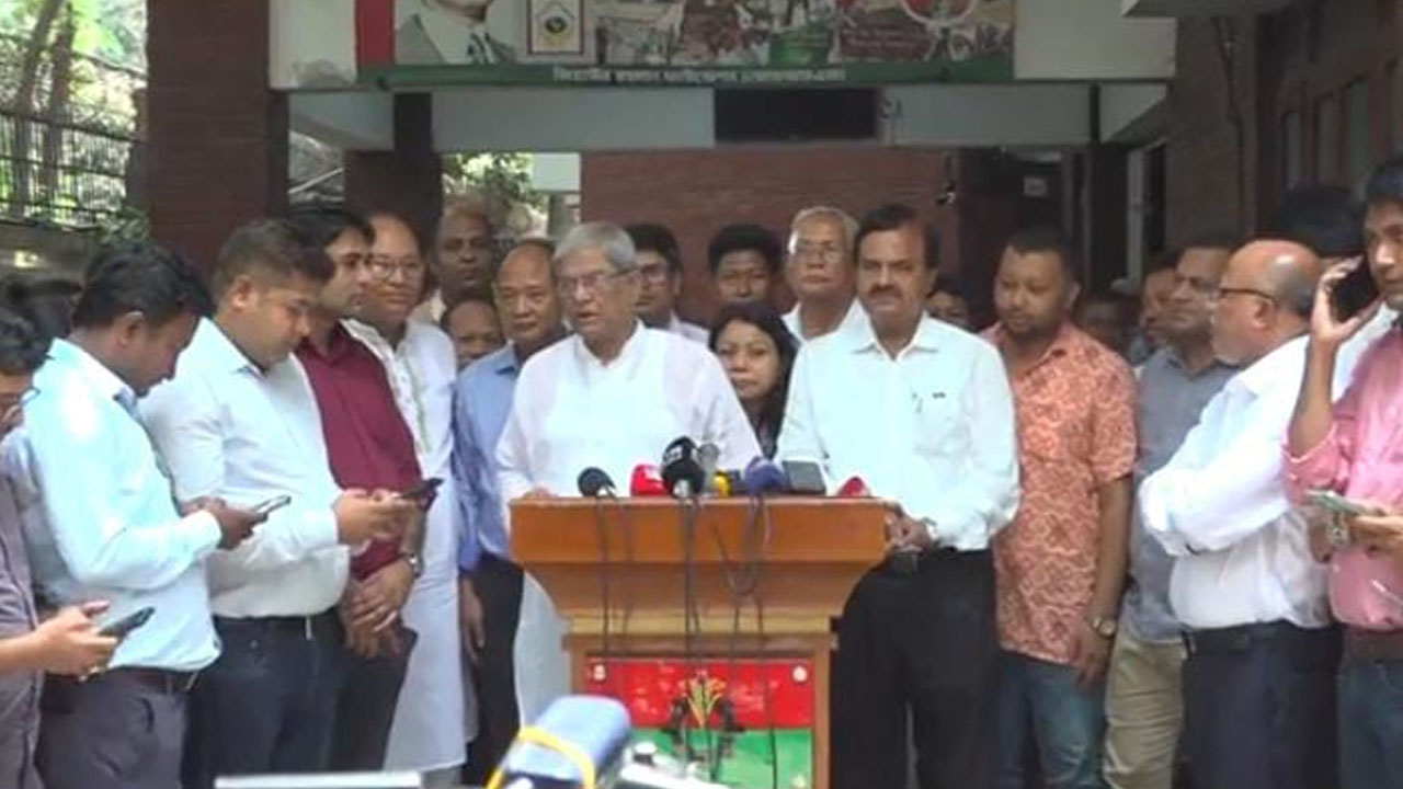 ফ্যাসিবাদ বিরোধী শক্তির ঐক্য অটুট: মির্জা ফখরুল