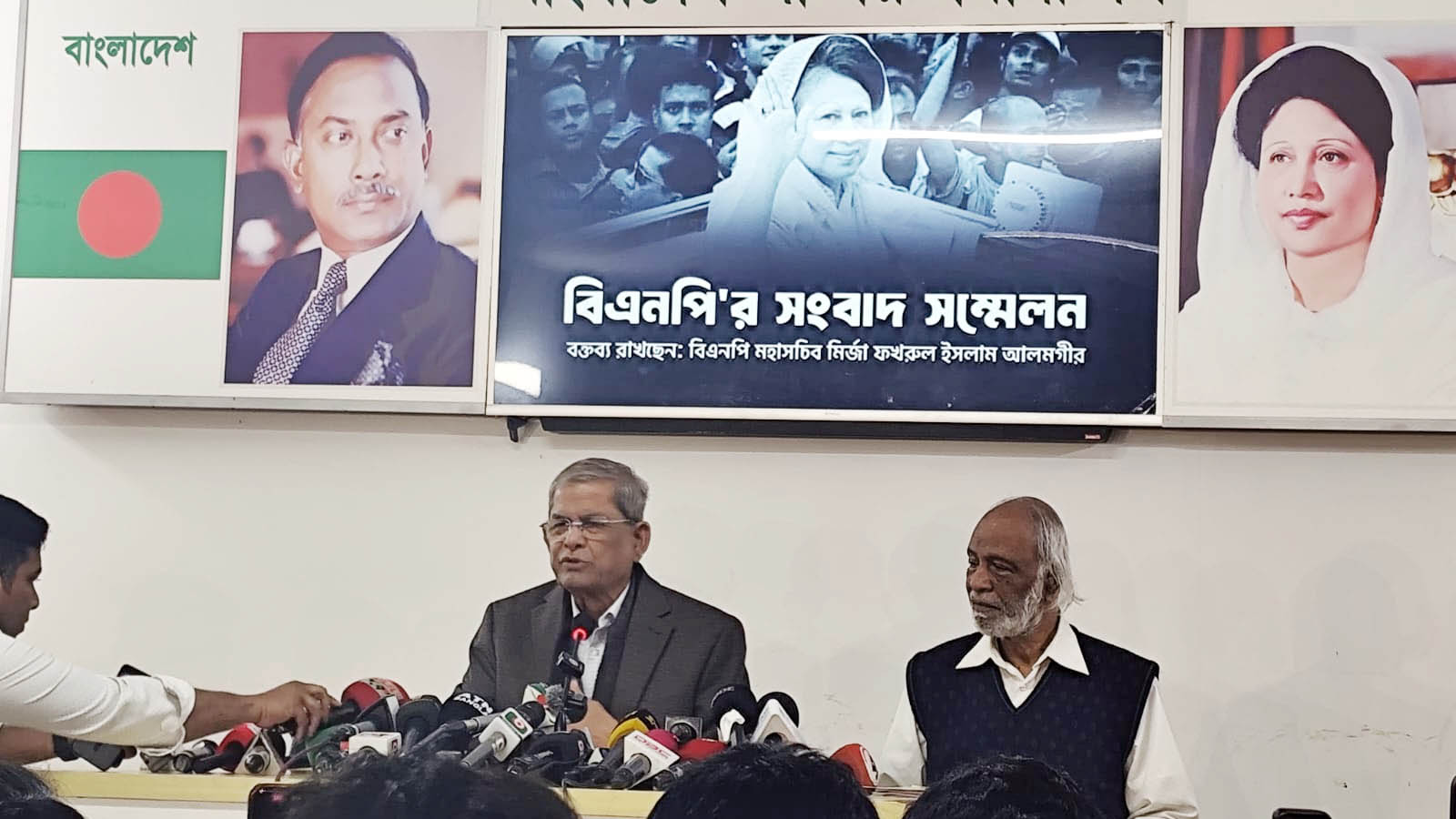 জুলাই-আগস্টের মধ্যে নির্বাচন চায় বিএনপি