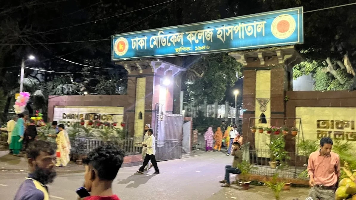 ডেমরায় ভবনের ছাদ থেকে পড়ে স্কুলছাত্রী নিহত