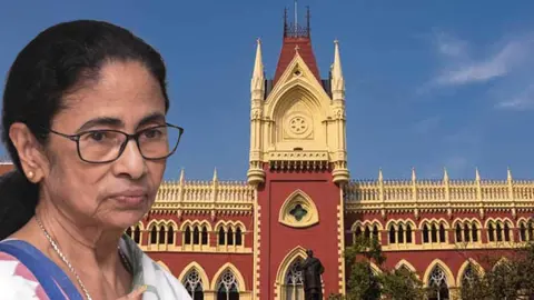 শর্তসাপেক্ষে সভা করার অনুমতি পেলেন মমতা
