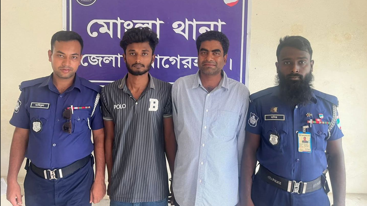 মোংলায় হোটেলে নারীর আপত্তিকর ভিডিও ধারণ, ম্যানেজারসহ গ্রেফতার ২