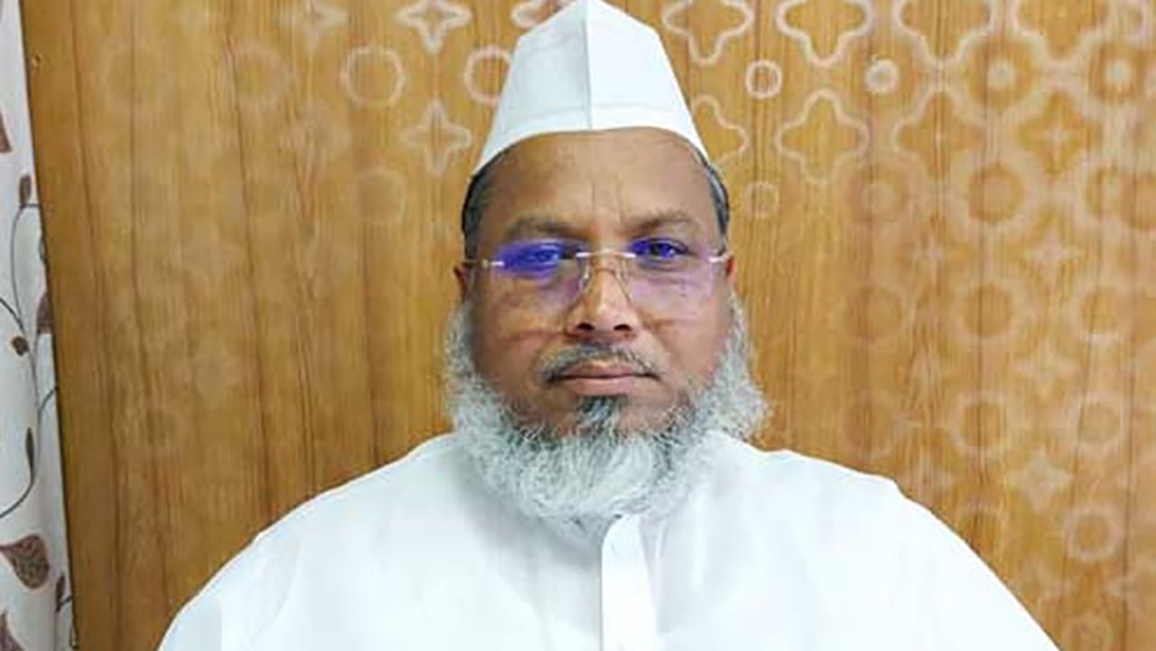 জমিয়ত নেতা মুফতি মনির কাসেমীকে শোকজ