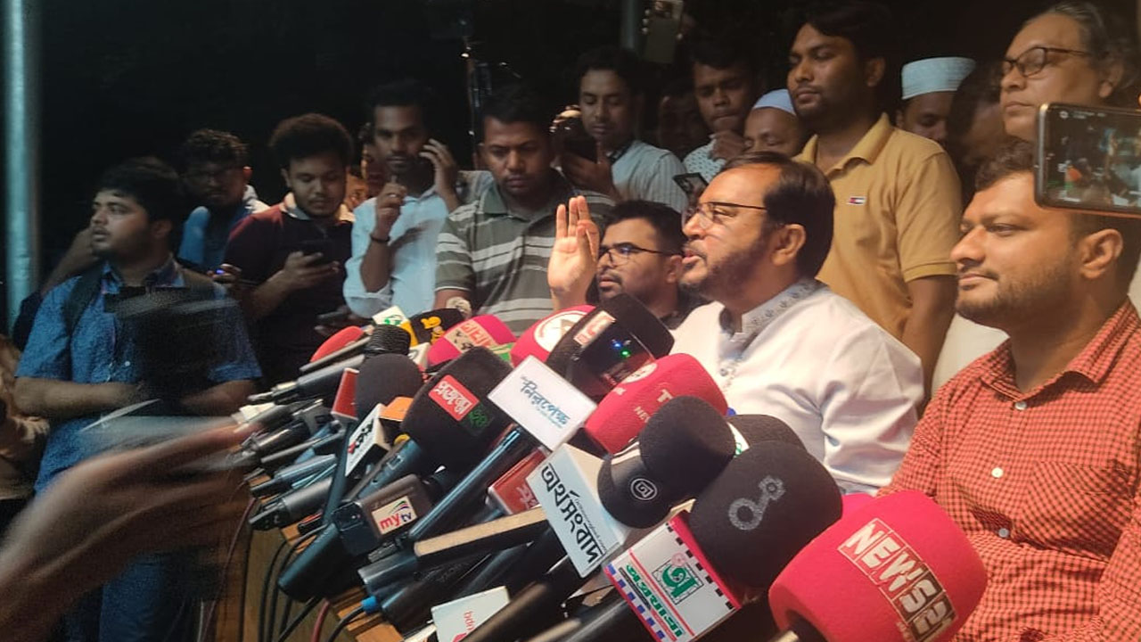 প্রধান উপদেষ্টার সঙ্গে সাক্ষাৎ, ফেব্রুয়ারির মধ্যে নির্বাচন চায় এবি পার্টি