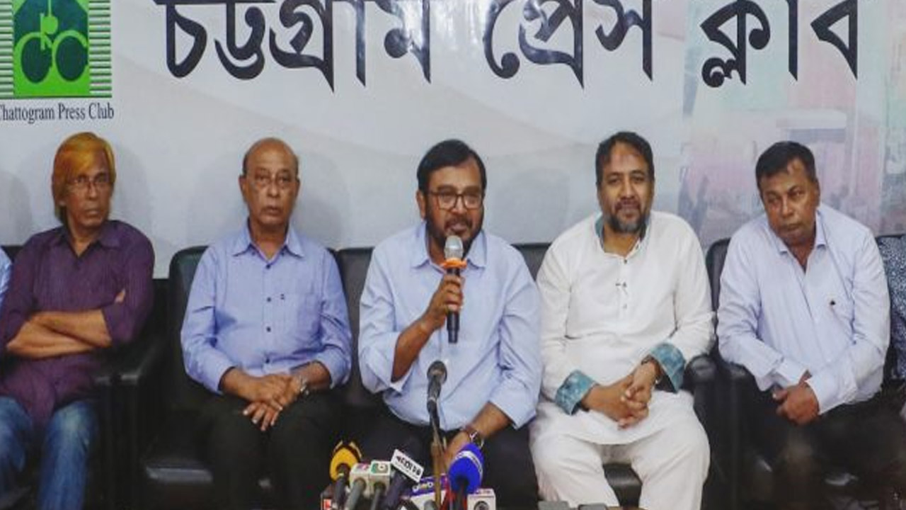 অভ্যুত্থানপন্থি দলগুলোর দ্বন্দ্বে ফিরতে পারে ফ্যাসিবাদ: মঞ্জু