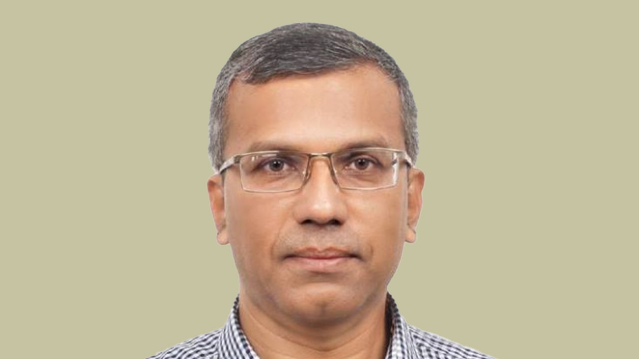 নতুন গভর্নর কে এই মোস্তাকুর রহমান