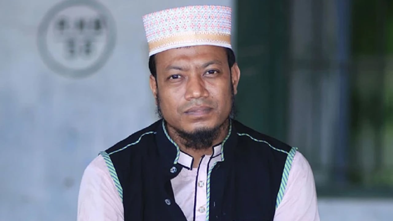 মাহফিলের সব সিডিউল স্থগিত করলেন আমির হামজা, নেপথ্যে যে কারণ